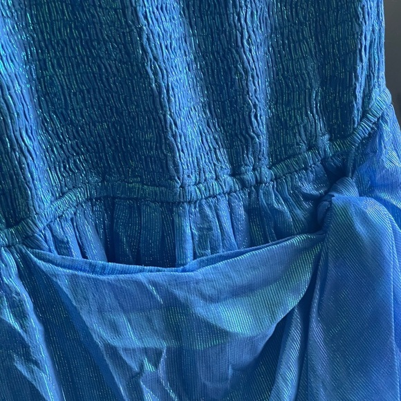 NWT Sundress x Revolve Zuri Calvi Ocean
Blue Metallic Shimmer Dress XS/S - Picture 5 of 13